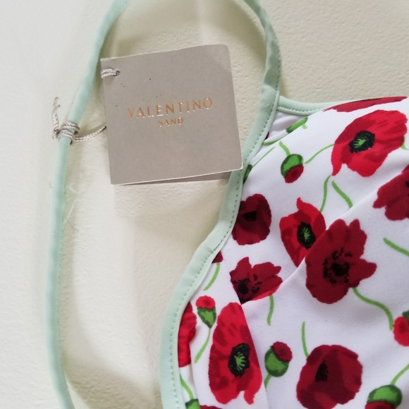 GORGEOUS BRAND NEW VALENTINO SWIMSUIT MADE IN ITAL - Picture 2 of 4